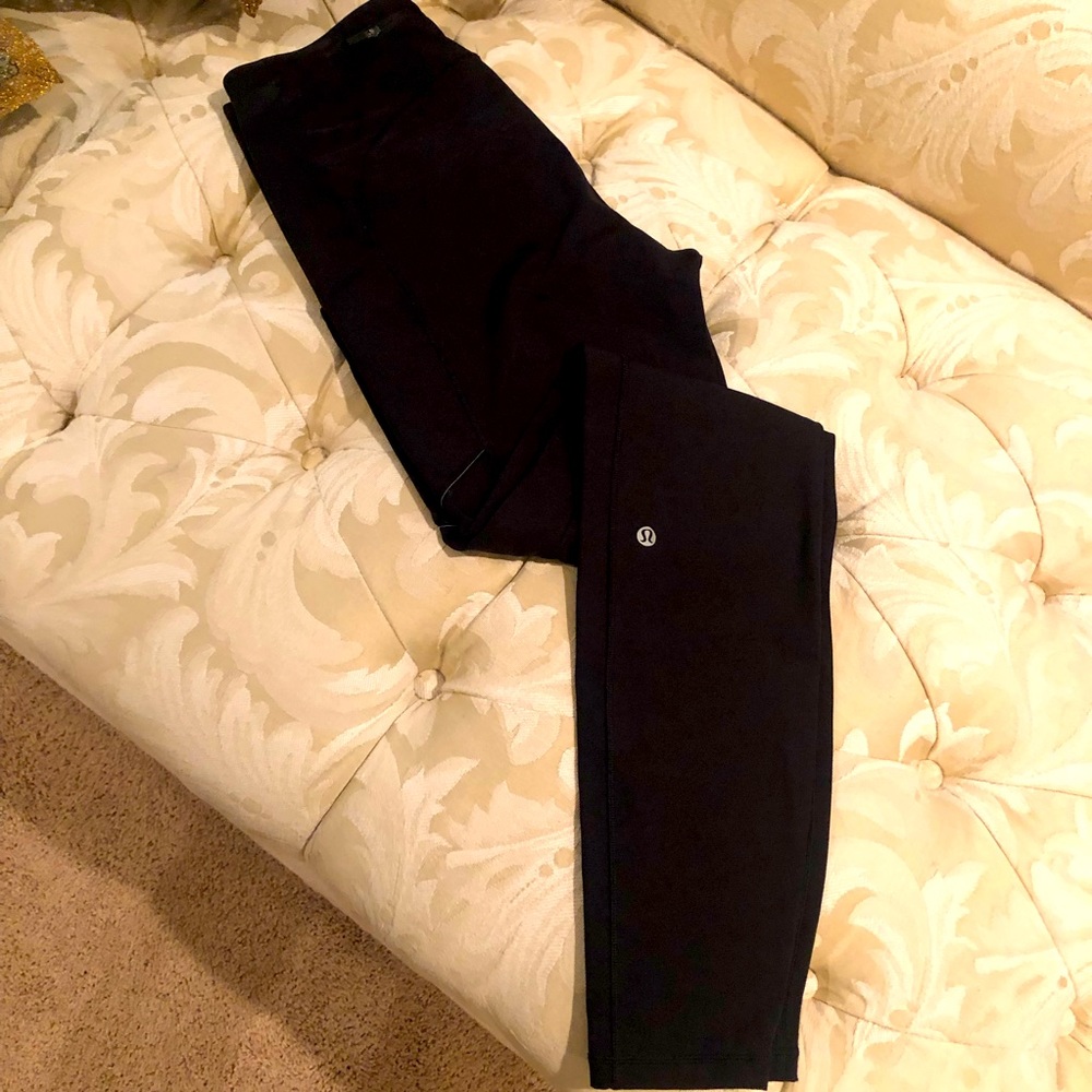 Lululemon Fast & Free full length leggings.
